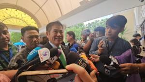 "ธรรมนัส" เตรียมสถานที่ดินเนอร์พรรคร่วมแล้ว รอกำหนดวัน ปัดตอบกระแส "ลุงป้อม" รอส้มหล่น