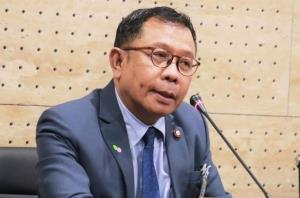 "ศุภชัย" โพสต์ปมกัญชา ย้ำ ภท.มุ่งออก พ.ร.บ.ควบคุมก่อนถูก "เขา" คว่ำ หวังสังคมเข้าใจ ใครจริงใจกว่ากัน