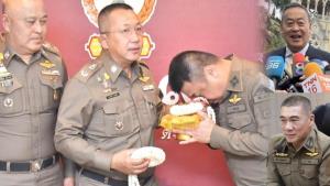 ย้อนรอยร้าว ศึกผู้กำกับไฝว้ผู้การ ปมตู้ม้าฝั่งธน นายกฯลั่นไม่จบแค่ขอโทษ สุดท้ายจะลงเอยอย่างไร