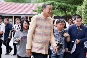 ‘เศรษฐา’ นำประชุม ครม.เมิน "โจ๊ก" ขู่ฟ้อง ยันยึดมั่นตามกฏหมาย