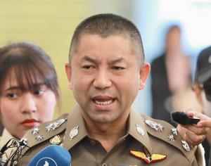 "โจ๊ก" คลั่งไล่ฟ้อง อดีต ตำรวจ ยศ พล.ต.ต. - ปมให้ความเห็นหมิ่นประมาท เรียกค่าเสียหาย 10 ล้าน