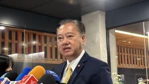 “สมชาย” แนะนับคะแนนเลือก ส.ว.ใหม่ พร้อมตรวจคุณสมบัติผู้สมัคร ยันหลักฐานฮั้วเพียบ เตือน กกต.หากดื้อดึงเดินหน้าจะซ้ำรอย กกต.ในอดีต