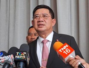 “นิวัติไชย” แจง ป.ป.ช.ชี้มูล “ชาญ” ทุจริตถุงยังชีพปี 55 คดีอยู่ในขั้นสืบพยานของศาล โยนถาม มท.กระทบเก้าอี้นายก อบจ.ปทุมฯ หรือไม่