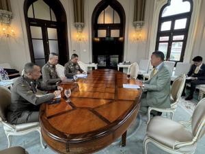 นายกฯ ประชุม ผบ.ตร. กำชับคุมเข้มยาเสพติด-จีนเทา-พนันออนไลน์