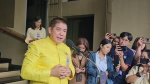รมว.เกษตรฯ เดินหน้าปุ๋ยคนละครึ่ง ยกระดับราคาข้าวเกษตรกร ยันไม่โละทิ้งโครงการไร่ละ 1,000