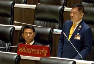 “จำลอง”เผย ดีใจแทนเกษตรกร ได้มีโครงการปุ๋ยคนละครึ่ง ช่วยลดต้นทุนการผลิต มั่นใจ“นายกฯ-ธรรมนัส”ดูแล ปชช.อย่างดี