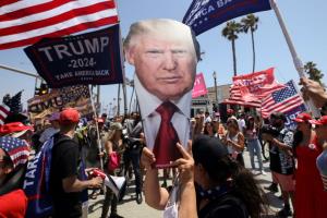 US ระทึก! ฝ่ายขวาจัดปลุกความรุนแรง-สงครามกลางเมือง แก้แค้นทรัมป์ถูกลอบสังหาร