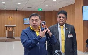 กมธ.แรงงานจี้รัฐตั้งศูนย์ภัยพิบัติรองรับแรงงาน หลังถูกเลิกจ้างเพียบ ชี้ค่าแรง 400 ทำรง.ย้ายฐานผลิต