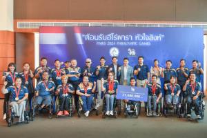 "สิงห์" เปิดบ้าน ต้อนรับฮีโร่พาราลิมปิกไทย มอบเงินสนับสนุน 21.68 ล้านบาท