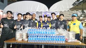 K.N.A. INTERPHARMA นำอาหารช่วยผู้ประสบภัยน้ำท่วม