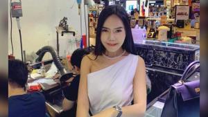 เพจดังแฉ! "แม่ตั๊ก" เคยเปิดร้านเพชร ซ้ำหลอกขายเพชรอ้างน้ำร้อย แต่จริงๆ ไร้มาตรฐาน