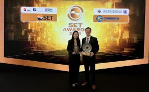 เมย์แบงก์คว้า 2 รางวัล จากงาน SET Awards 2024