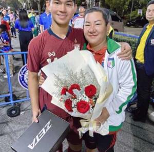 เส้นทางสู่ฝัน / คอลัมน์ “Final Whistle" โดย "ผู้เล่นคนที่ 12"