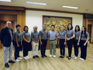 กอล์ฟอาชีพสตรีเข้าสวัสดีปีใหม่ “สันติ ภิรมย์ภักดี”