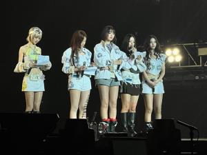 NJZ ประกาศพักวง! แฟนคลับน้ำตาซึมกลางเวทีฮ่องกง