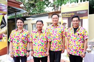 “อนุทิน-ภราดร” มั่นใจยังมีประชุมสภาฯ สมัยหน้า ปัดข่าวลือยุบสภา แจง “ภราดร” พูดเป็นนัยแค่เตือนสติให้นักการเมืองรักกันไว้