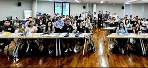 ตลาดหลักทรัพย์สนับสนุน "ว.ป๋วย" จัดอบรม SROI ระดับสูง