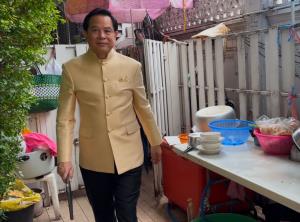 ‘พีระพันธ์ุ’ ไม่กังวล ป.ป.ช.จ่อสอบปมถือหุ้นบริษัท-ติดรูปแจกถุงยังชีพ เผยยังไม่ได้รับหนังสือเรียกชี้แจง