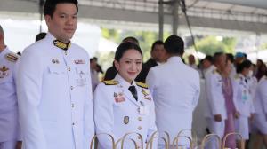 “อิ๊งค์” ได้แค่ยิ้ม รีบขึ้นรถ หนีสื่อถามปมร้อนไทย-กัมพูชา