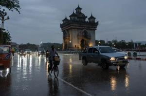 ลาวเตือนฝนตกหนักจับตาดินถล่ม-น้ำท่วมฉับพลัน