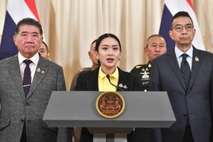 "มาริษ" ขอคนไทยรวมใจเป็นหนึ่ง พาประเทศเดินหน้าไม่ติดกับสุญญากาศ ยืนยันพร้อทรักษาอธิปไตยชาติ