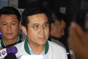 พปชร.ปูด พท.ชวนร่วมรัฐบาลแต่ไม่เอา ปลุกพรรคร่วมยังกอดคอจะจมน้ำตายหมด แนะถอนตั้ง รบ.ใหม่