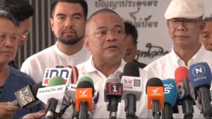 "กลุ่มรวมพลังแผ่นดิน" หารือ บช.น.ตั้งเวทีชุมนุมใหญ่ "จตุพร" ลั่นไม่มีขนคน เชื่อมามืดฟ้ามัวดิน