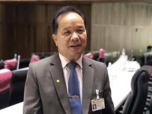 “สมคิด” มั่นใจเสียงรัฐบาลไร้ปัญหา หมดยุคซื้องูเห่า สงสัย ภท.ร่วมรัฐบาลกันมานานเพิ่งรู้ว่าไม่ดีตอนลาออก