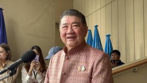 “ภูมิธรรม” เผยร่วมประชุม ครม.วันนี้ไม่ได้ ให้ “บิ๊กเล็ก” รักษาการ ชี้หากนายกฯ ถูกสั่งหยุดปฏิบัติหน้าที่ "สุริยะ" ทำหน้าที่แทน