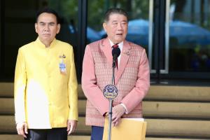 “ภูมิธรรม” ปัดข่าวชงย้ายปลัด มท.ยันหากพบไม่ถูกต้องจัดการทันทีไม่รอฤดูกาล เกียร์ว่างปมอัลไพน์-เขากระโดง โดน 157 แน่