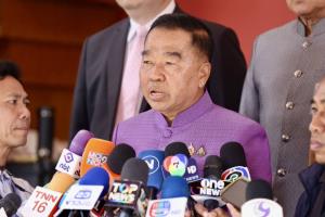 “บิ๊กเล็ก” ปัดข่าวสหรัฐฯ ขอใช้ฐานทัพเรือพังงา ย้ำ กห.ยังไม่ได้รับการติดต่อ ไม่ทราบข่าวมาจากไหน ย้ำทุกรัฐบาลยึดนโยบายมั่นคงสมดุล
