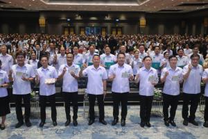 “สมศักดิ์” ลุยพัฒนาแนวทางป้องกัน NCDs ลดยา-ประหยัดงบปีละ 615 ล้าน ย้ำรับฟังม็อบกัญชาไม่ละเมิดสิทธิ