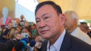 “ทักษิณ” ยันลงศรีสะเกษแน่ ไม่กังวล "อนุทิน" นำทีม ภท.ลงพื้นที่ก่อน แฉโทรสั่งนายอำเภอมาต้อนรับ
