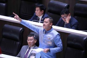 “ธนกร” หนุน “บิ๊กเล็ก” ส่งหลักฐาน กต.ประท้วงกัมพูชาต่อยูเอ็น ปมวางทุ่นระเบิด รัฐบาลต้องเสียงแข็งจี้รับผิดชอบ