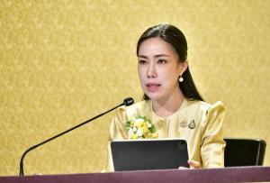 ครม.อนุมัติคลังโยกย้ายใหญ่ 6 ตำแหน่ง "กุลยา" อธิบดีศุลกากร "พรชัย" คุมสรรพสามิต “วินิจ” ผ.อ.สศค. - ตั้ง "อ๋อม สกาวใจ" เป็นที่ปรึกษษ สมว.วธ.