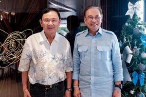 "อันวาร์" เพื่อนรักทักษิณ ท่องคาถา "สันติวิธี" วอนไทย-กัมพูชาเจรจาสันติภาพ
