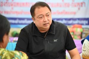 “สุชาติ” สั่งประสานห้างค้าปลีกค้าส่ง เร่งกระจายสินค้า เติมสต๊อกพื้นที่ชายแดน