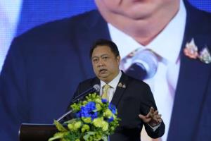 “สุชาติ” นำทีมพาณิชย์ถกผู้นำเข้าสวิสซื้อสินค้าไทยเพิ่ม พร้อมโปรโมต Thai SELECT