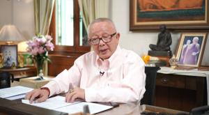 (ชมคลิป) SONDHI TALK : ลุงตู่ไม่ใช่เทวดา - สงครามโดรน สงครามโลก