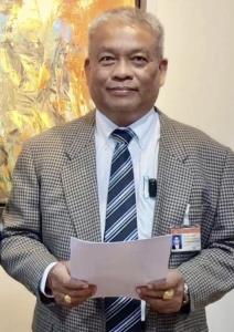 “วัชระ” ค้าน “จตุพร” ส่งสินค้าผ่านลาวไปเขมร ชี้ ถามทหาร-คนไทย ยังจะรักษาตลาดหรือรักษาชาติ