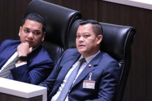 “ธนกร” หนุนคนไทยซัปพอร์ตกองทัพภาค 2 เต็มที่ ขอรัฐบาลเร่งลดขั้นตอนจัดซื้อ สวน “โรม”- บางพรรคแซะกองทัพไม่เลิก