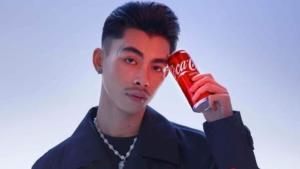 ไม่แปลก! “โค้ก” เลิกสัญญา VannDa เหตุใช้ภาพลักษณ์ทางลบ