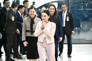 “แพทองธาร” ลาประชุม ครม.อีกสัปดาห์ คาดเก็บตัวรอคำวินิจฉัยคดีคลิปเสียงคุยฮุนเซน 29 ส.ค.