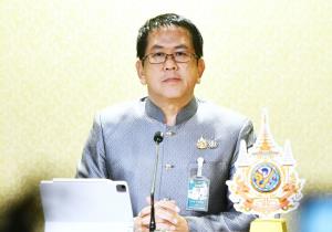 “ภูมิธรรม” สั่งกองทุนสำนักนายกฯ เยียวยาผลกระทบต่อไป รับรายงานพบ “โดรน” แปลกหน้ามากขึ้น ให้ ศบ.ทก.ดำเนินการ