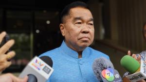 "บิ๊กเล็ก" ย้ำคุมตัว 18 เชลยเขมรตามอนุสัญญาเจนีวา ยันสถานการณ์ยังไม่จบแค่คลี่คลาย เลิก MOU43-44 พร้อมทำตามสภา
