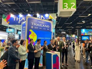 "จิราพร-หมอเลี้ยบ" พาเกมไทยบุกงานเกมใหญ่สุดในโลก เปิด Thai Pavillion ลั่นไทยพร้อมเป็นเจ้าภาพเอเชีย