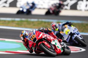 “มารินี” บิด Honda RC213V คว้าท็อป 4 สปรินต์เรซ โมโตจีพี ฮังการี “เมียร์” ตามติดอันดับ 6