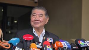 “ภูมิธรรม” ย้อนถามใครดีล 2,000 ล้านล้มรัฐบาล ปัดรู้ผลล่วงหน้าคดีคลิปเสียง แต่เชื่อมมั่นความบริสุทธิ์ใจนายกฯ