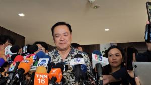 ”อนุทิน“ เผยเตรียมนโยบายพร้อมแถลงแล้ว เร่งแก้ปมไทยกัมพูชา-ทำคนละครึ่ง เหน็บ พท.ไม่ฟังพรรคร่วมจนเกิดปัญหา