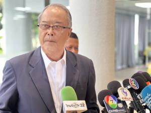 “ชูศักดิ์” แนะตั้งกมธ.ดึงทุกภาคส่วนร่วมแทนส.ส.ร. ชี้ยาก MOAผูกมัดร่างรธน.ผ่านวาระ 3 ก่อนยุบสภาใน 4 ด.